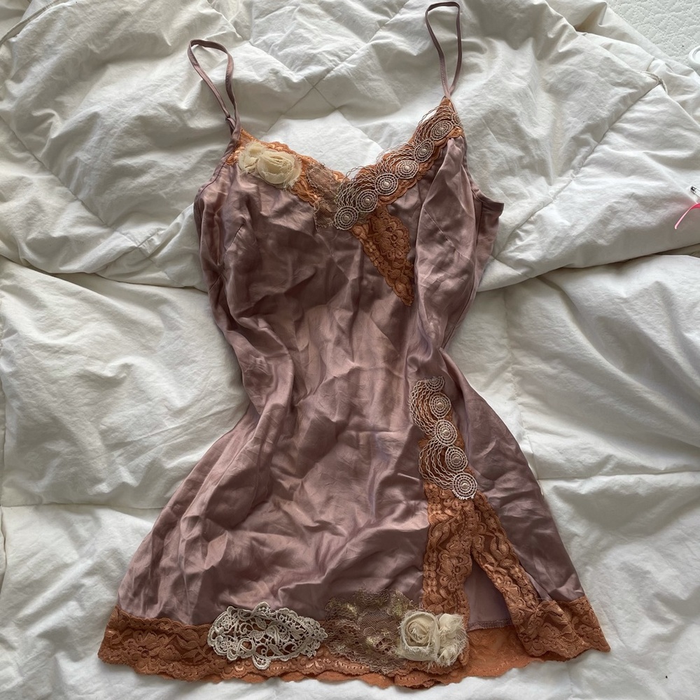 00’s Silky Camisole